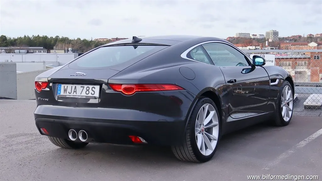 Jaguar F-Type 3.0 V6 Coupé 340hk Pano Nyservad, bild 3 av 12
