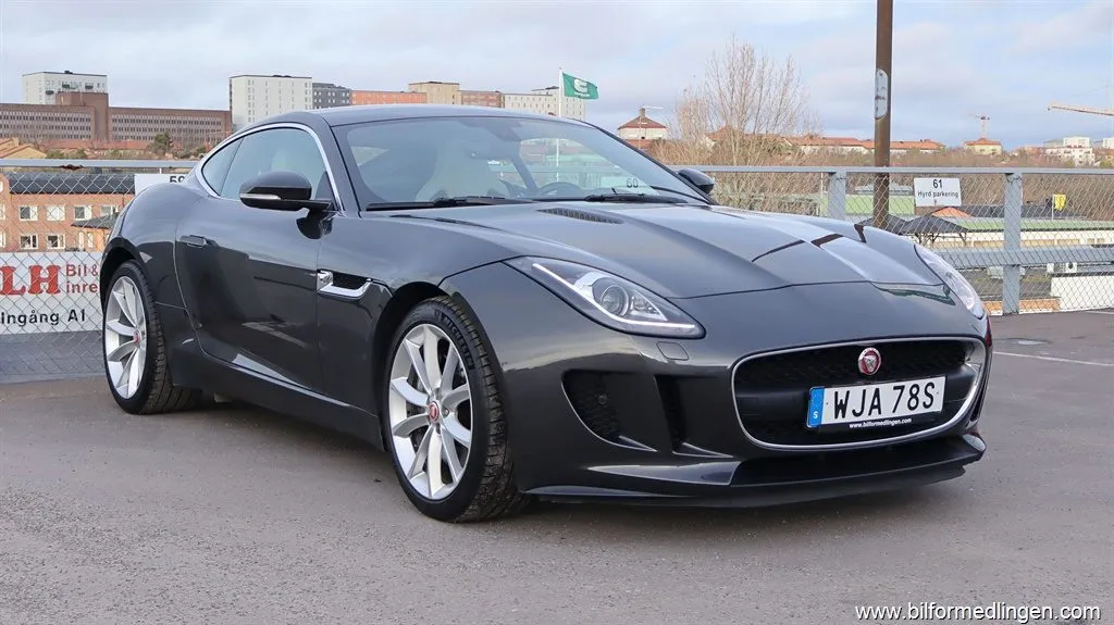 Jaguar F-Type 3.0 V6 Coupé 340hk Pano Nyservad, bild 2 av 12