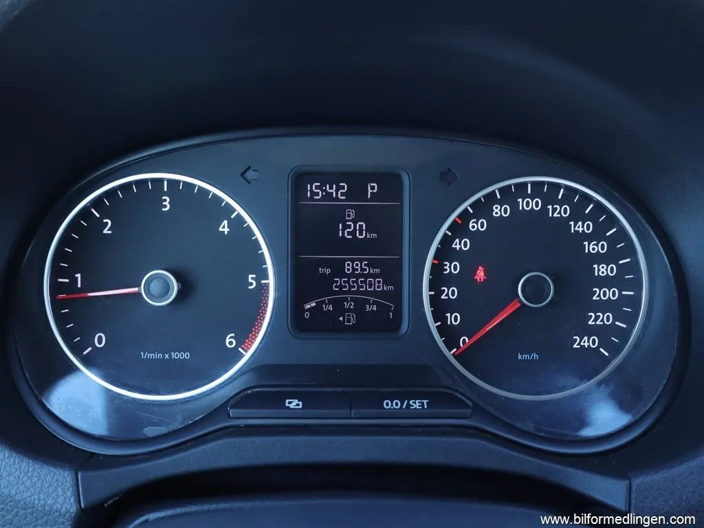 Volkswagen Amarok 2.0 TDI 4Motion Drag Värmare Navi Nyservad, bild 8 av 12