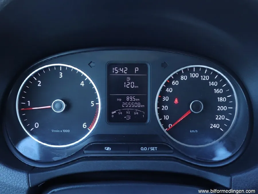 Volkswagen Amarok 2.0 TDI 4Motion Drag Värmare Navi Nyservad, bild 8 av 12