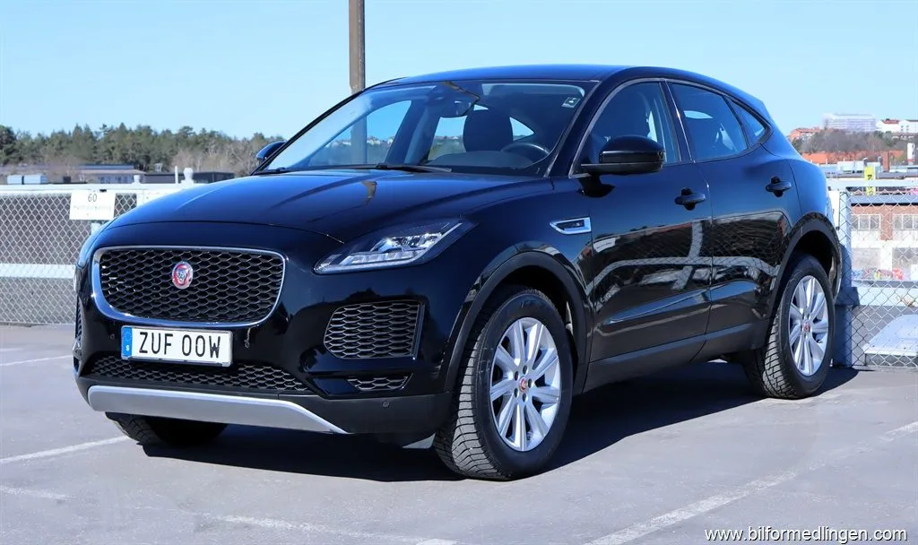 Jaguar E-Pace P200 16V AWD 200hk, bild 1 av 12