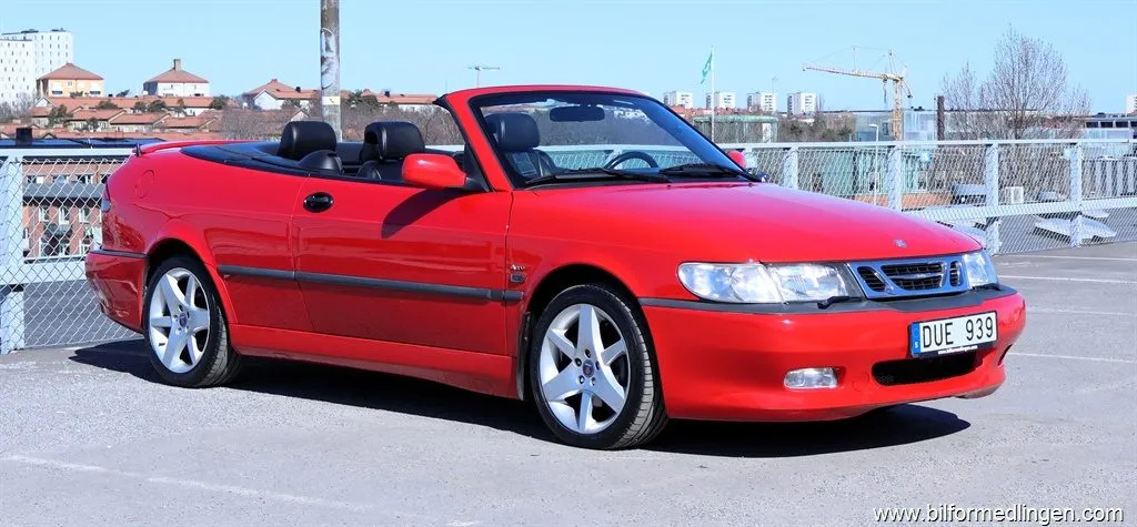 Saab 9-3 2.0T Cab 205hk Skinn, bild 1 av 12