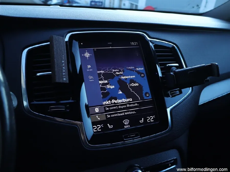 Volvo XC90 D5 AWD R Design HeadUp 7-sits S/V-hjul GPS, bild 9 av 12