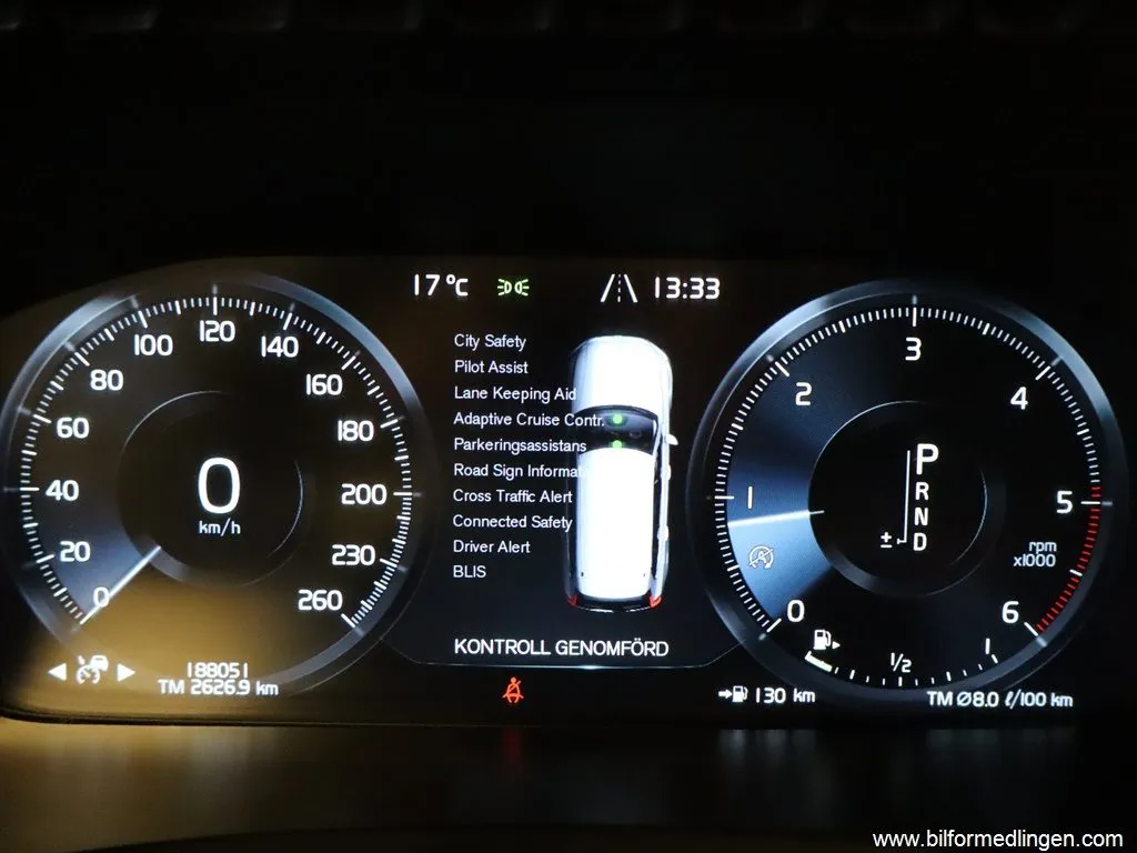 Volvo XC90 D5 AWD R Design HeadUp 7-sits S/V-hjul GPS, bild 8 av 12