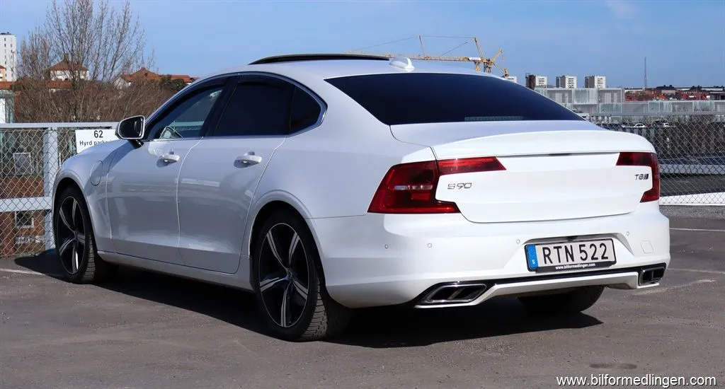 Volvo S90 T8 2.0 Twin Engine AWD R Design, bild 4 av 12