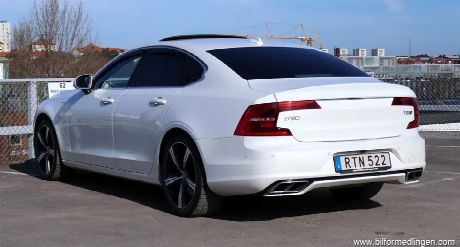 Volvo S90 T8 2.0 Twin Engine AWD R Design, bild 4 av 12