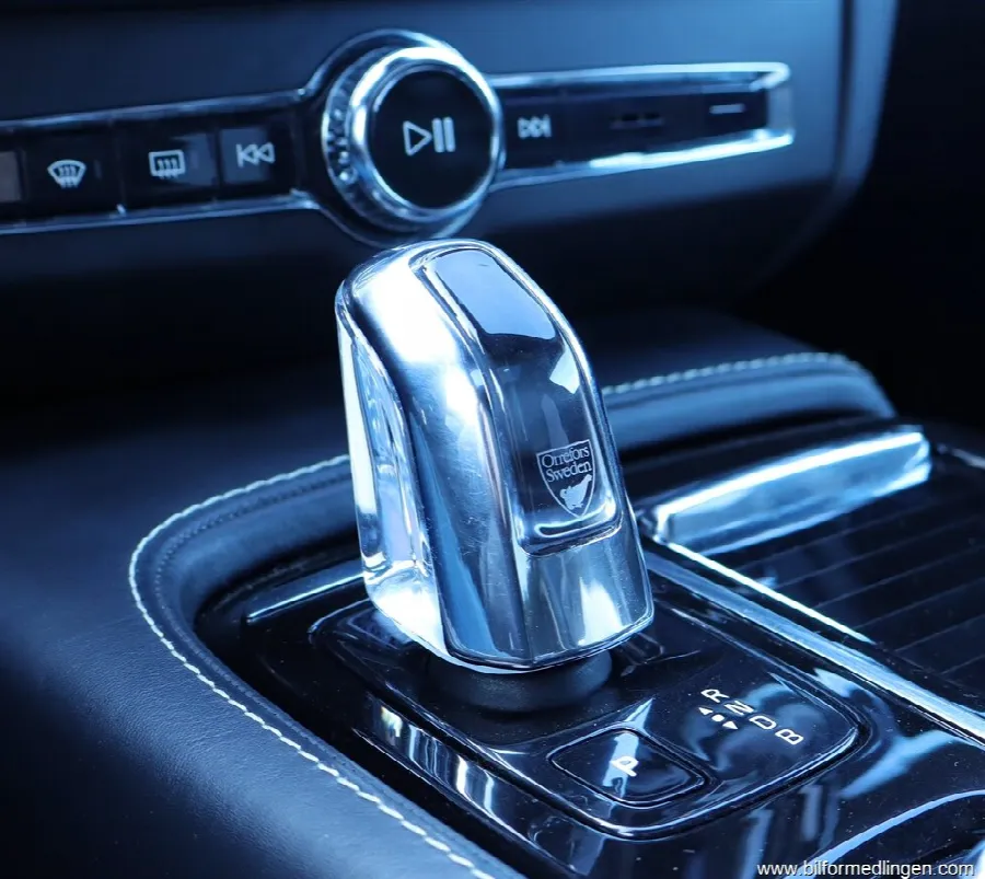 Volvo S90 T8 2.0 Twin Engine AWD R Design, bild 10 av 12