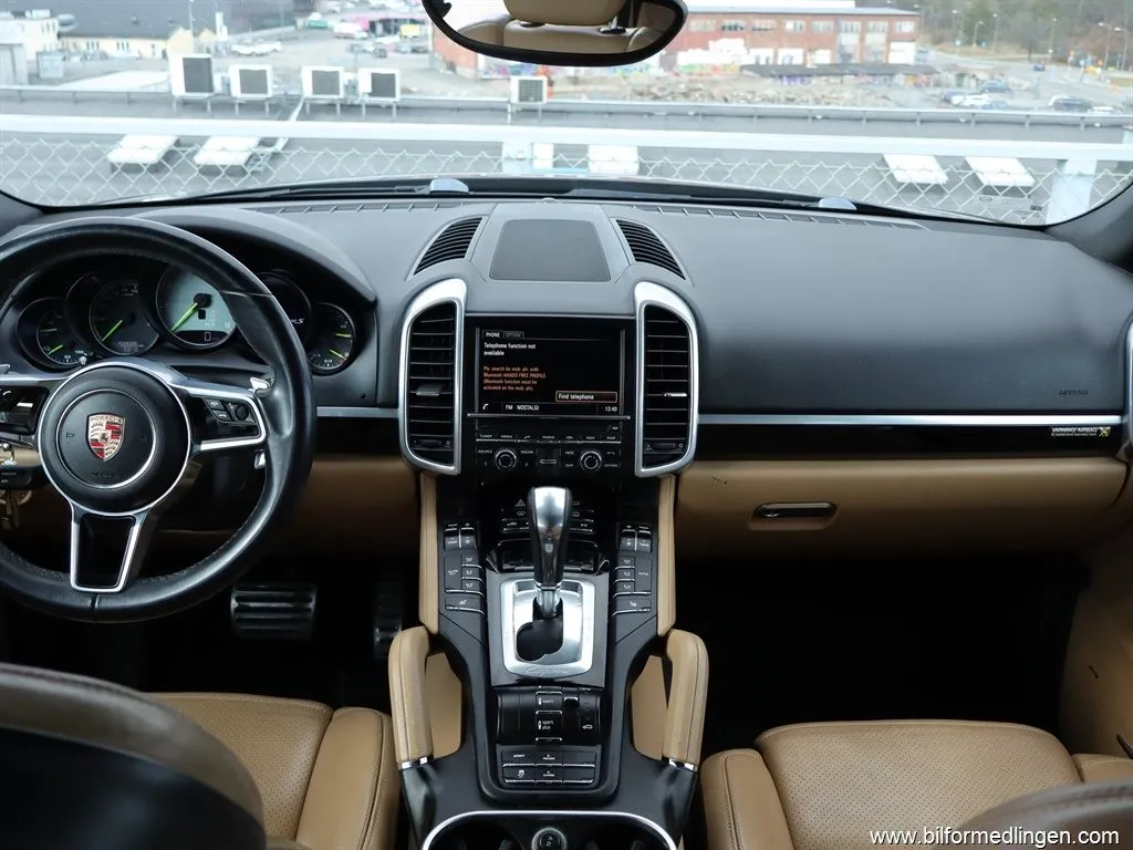 Porsche Cayenne S E-Hybrid 3.0 AWD 416hk Bose Sensorer, bild 7 av 12