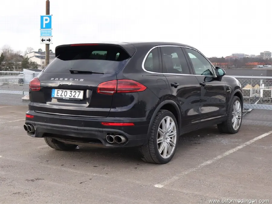 Porsche Cayenne S E-Hybrid 3.0 AWD 416hk Bose Sensorer, bild 4 av 12