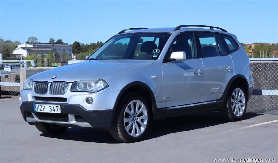 BMW X3 xDrive30d 218hk Navi S/V-hjul Värmare Automat, bild 1 av 12