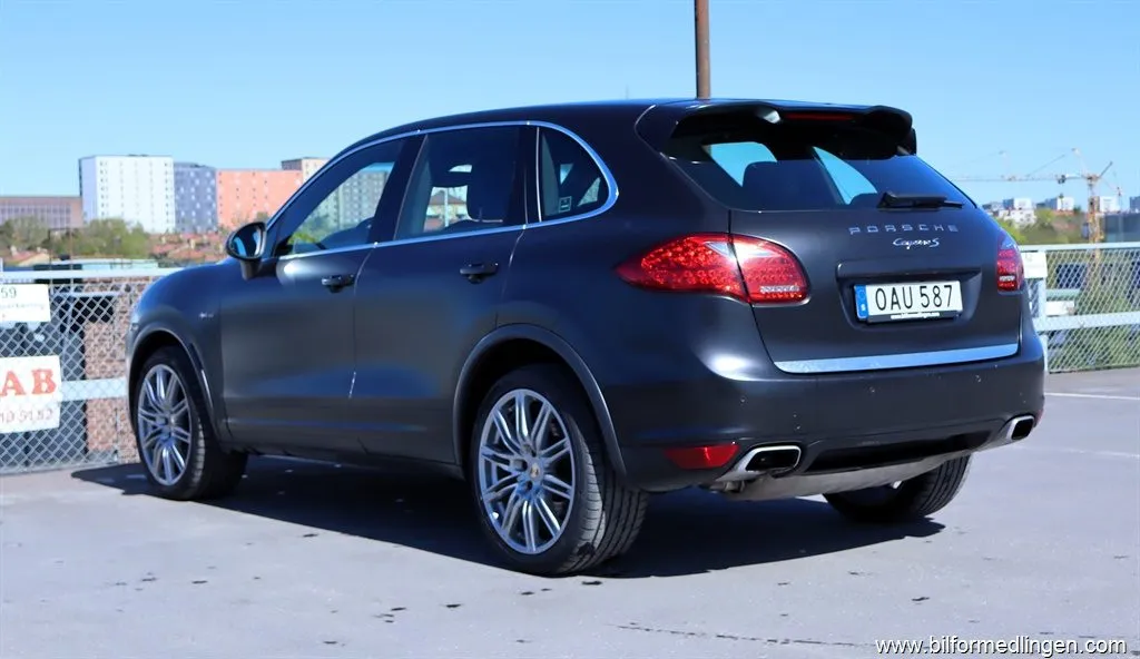 Porsche Cayenne S Hybrid 3.0 4WD 380hk S/V-hjul Drag Sv.såld, bild 3 av 12