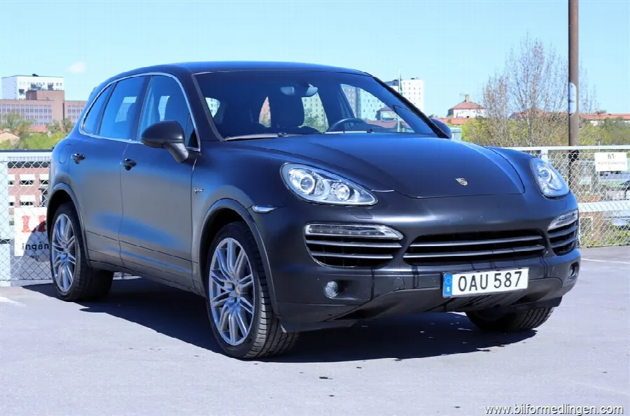 Porsche Cayenne S Hybrid 3.0 4WD 380hk S/V-hjul Drag Sv.såld, bild 2 av 12