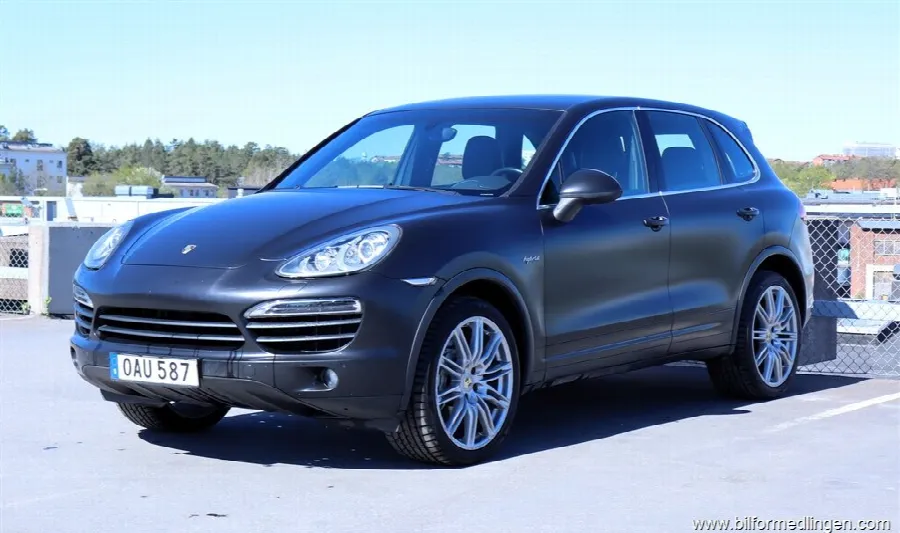 Porsche Cayenne S Hybrid 3.0 4WD 380hk S/V-hjul Drag Sv.såld, bild 1 av 12