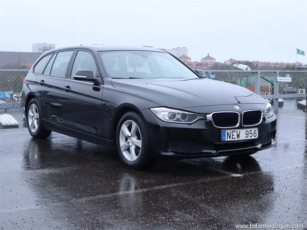 BMW 318 143hk S/V-hjul Navi, bild 1 av 12