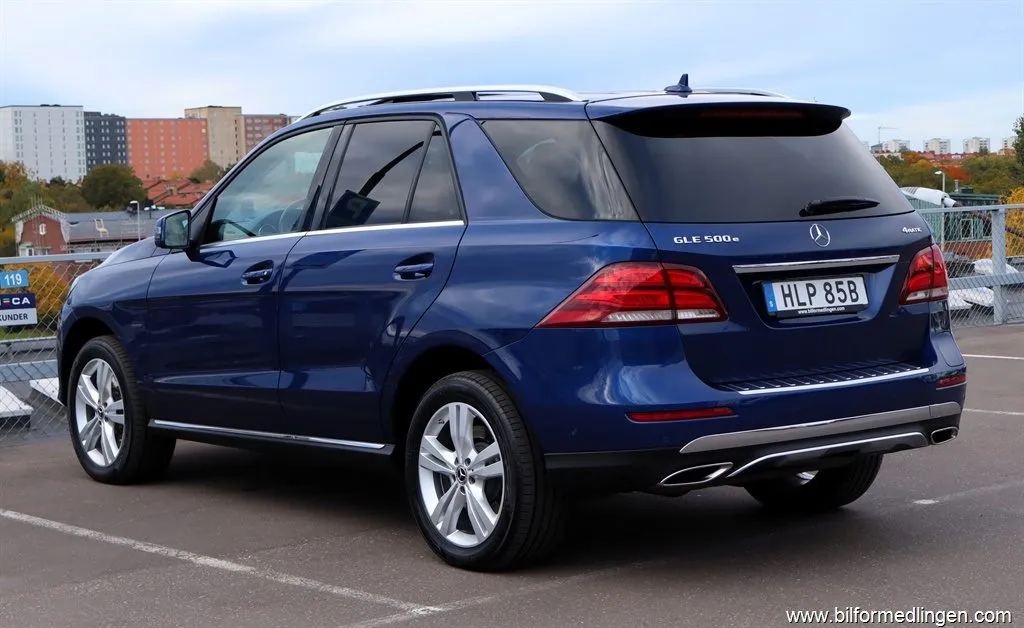Mercedes-Benz GLE 500e Plug-In-Hybrid 4M 442hk S/V-hjul Drag, bild 4 av 12