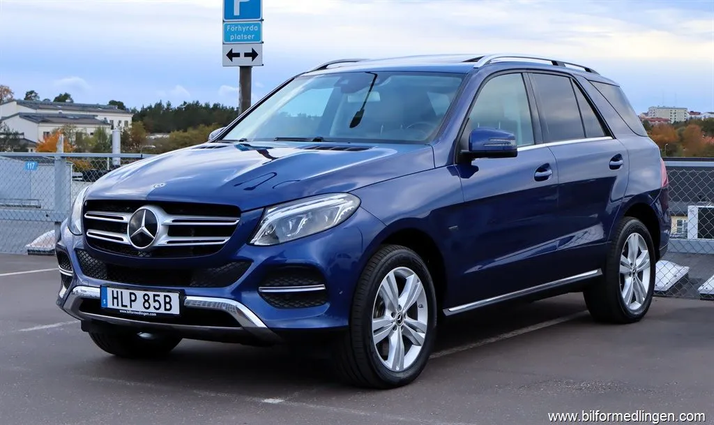 Mercedes-Benz GLE 500e Plug-In-Hybrid 4M 442hk S/V-hjul Drag, bild 2 av 12