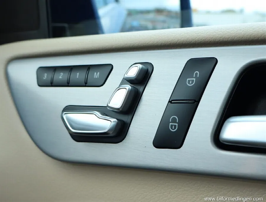 Mercedes-Benz GLE 500e Plug-In-Hybrid 4M 442hk S/V-hjul Drag, bild 12 av 12