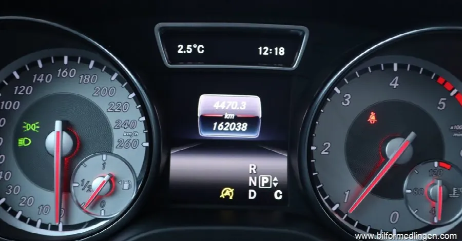 Mercedes-Benz CLA 220 d CLA AMG Sport Pano S/V-hjul Servad inkl besikt, bild 11 av 12