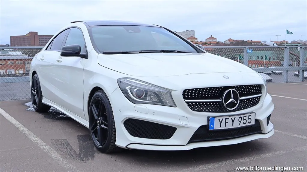 Mercedes-Benz CLA 220 d CLA AMG Sport Pano S/V-hjul Servad inkl besikt, bild 2 av 12