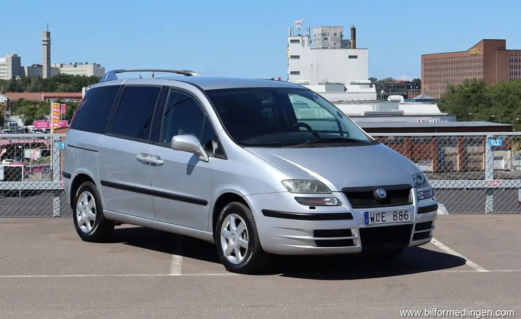 Fiat Ulysse 3.0 Automat HLX 6-sits AC Kamrem bytt, bild 1 av 12