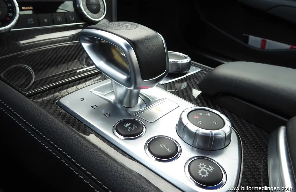Mercedes-Benz SL 63 AMG V8 Biturbo 585hk, bild 10 av 12