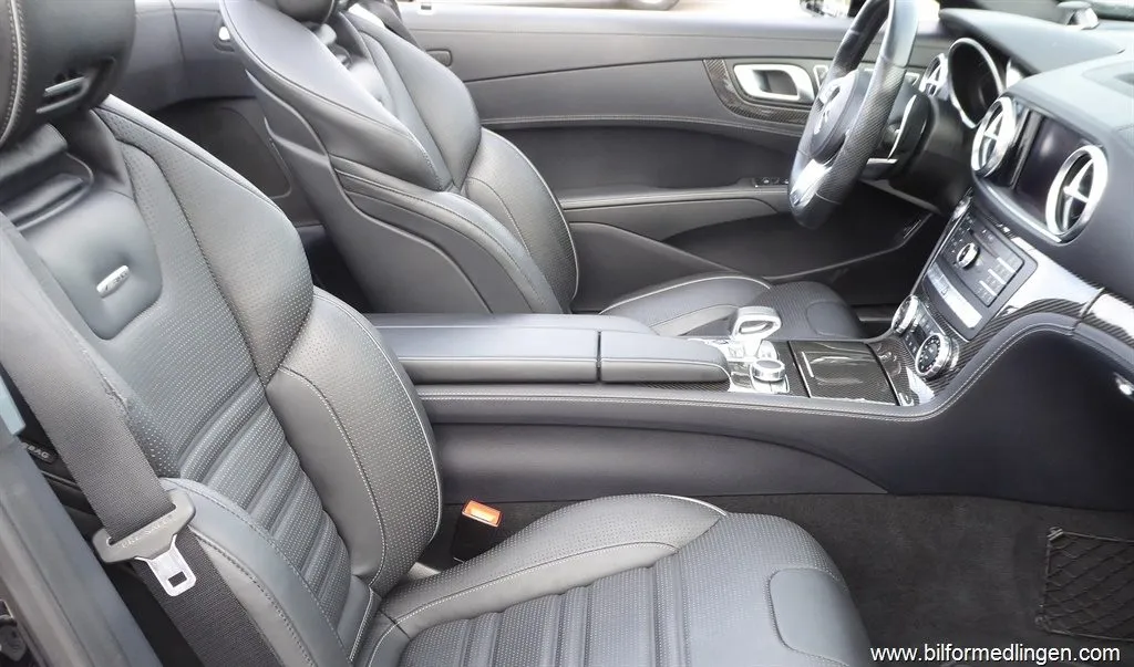 Mercedes-Benz SL 63 AMG V8 Biturbo 585hk, bild 6 av 12