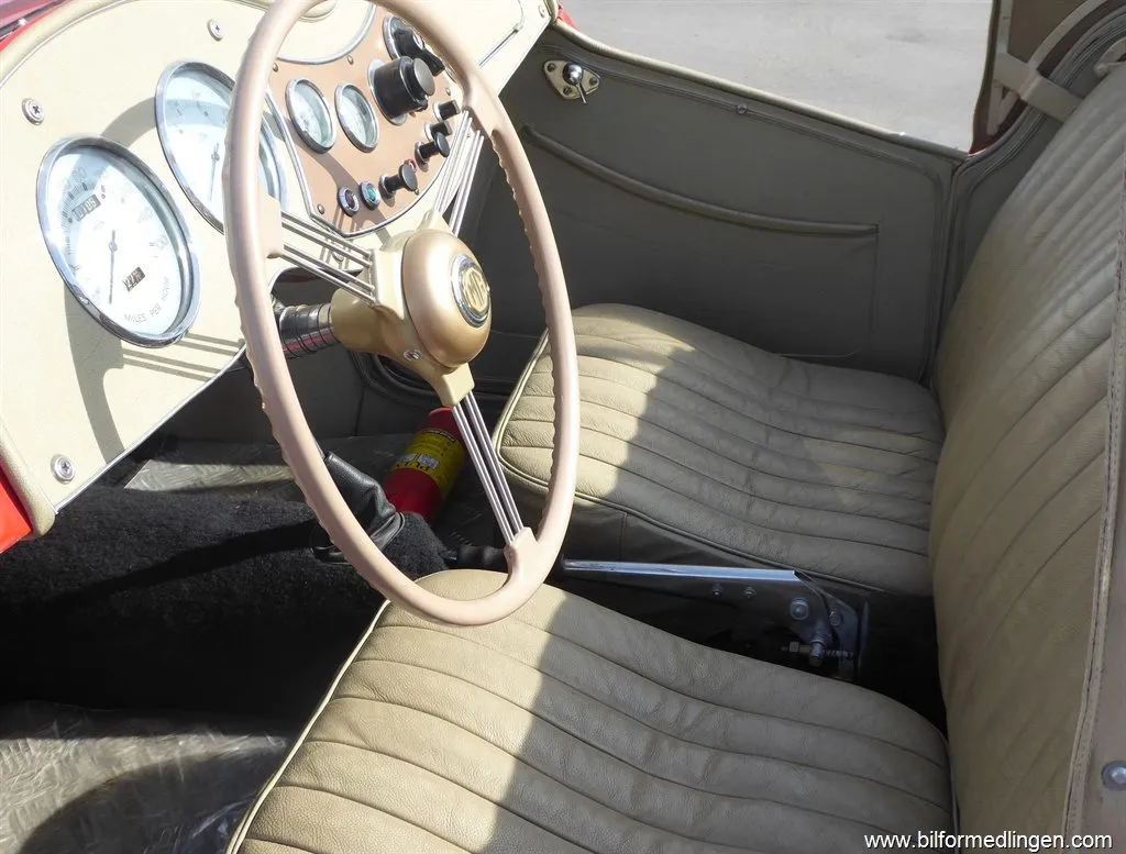 MG Midget TD Roadster, bild 9 av 12