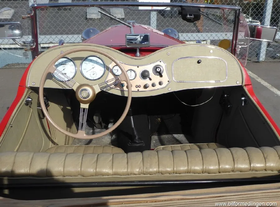 MG Midget TD Roadster, bild 8 av 12
