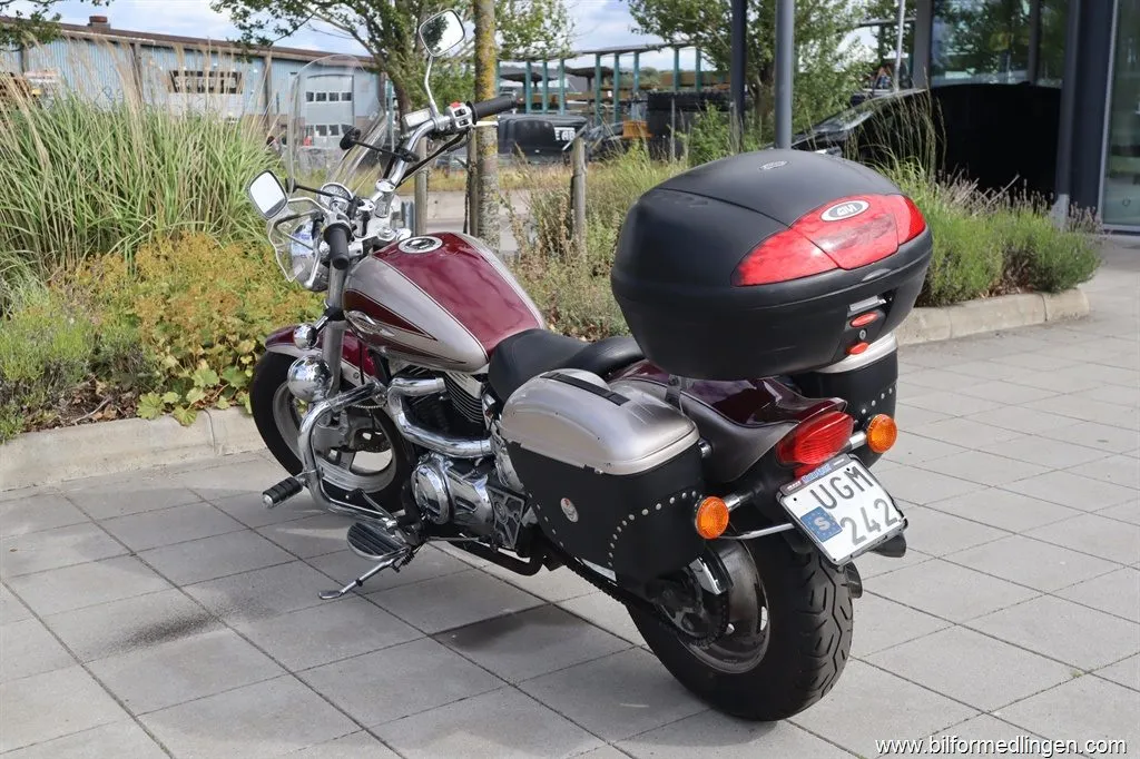 Suzuki VZ 800 Marauder 53hk Väskor Renoveringsobjekt se utrustning, bild 6 av 12