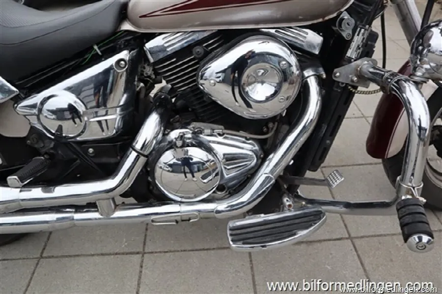 Suzuki VZ 800 Marauder 53hk Väskor Renoveringsobjekt se utrustning, bild 12 av 12