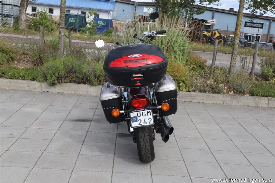 Suzuki VZ 800 Marauder 53hk Väskor Renoveringsobjekt se utrustning, bild 5 av 12