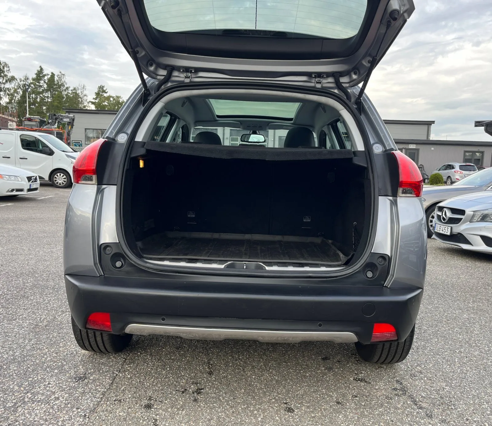 Peugeot 2008 I 2015, bild 5 av 10