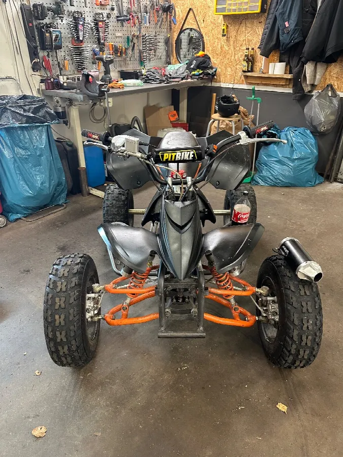 FYM 125cc 4 växlad med koppling, bild 1 av 2