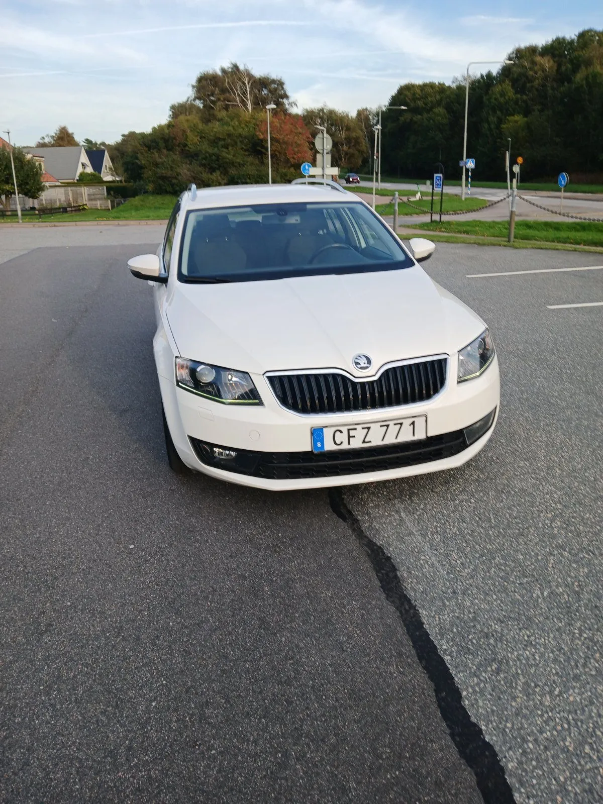 Skoda Octavia III Combi 2014, bild 2 av 5