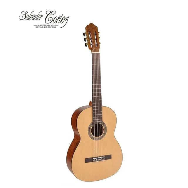 Salvador - CS 244 Classic Guitar 4/4