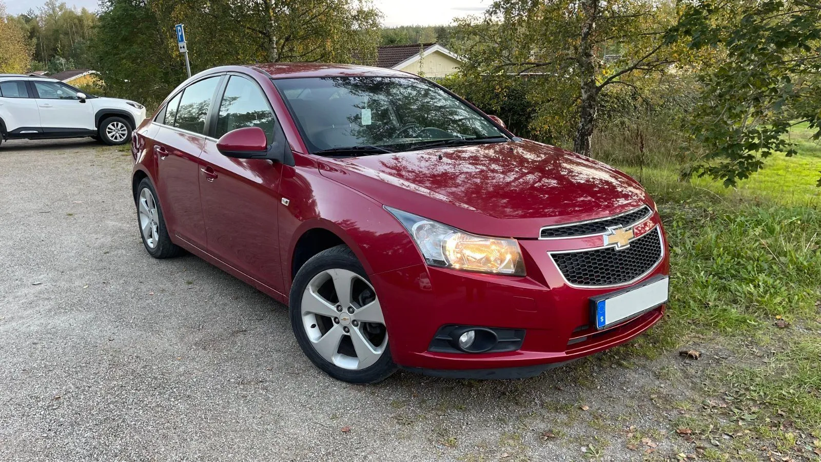 Chevrolet cruze lt automat nybes+ lågmilare+ navi+ vinterdäck++, bild 1 av 8