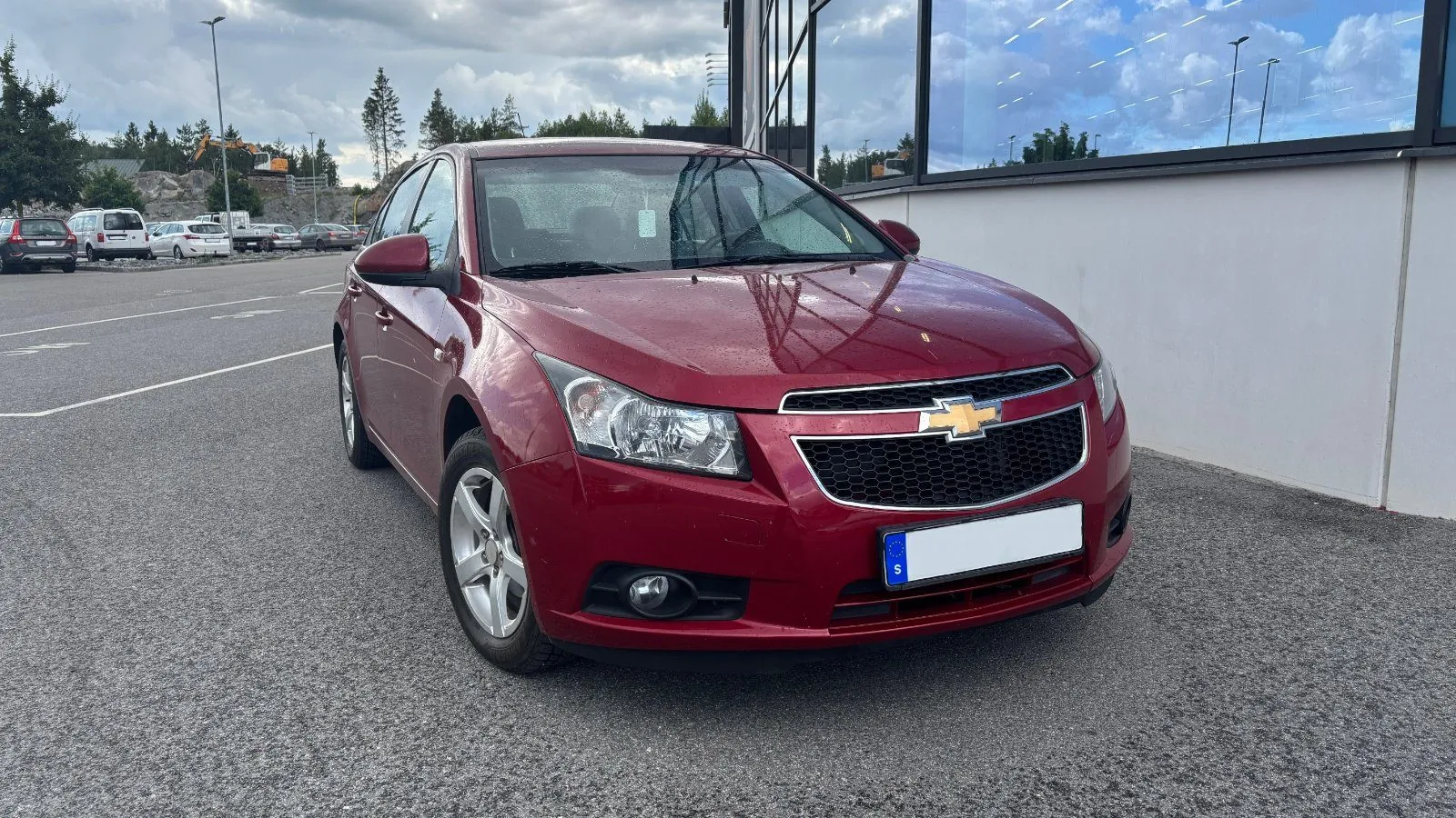 Chevrolet cruze lt automat nybes+ lågmilare+ navi+ vinterdäck++, bild 2 av 8