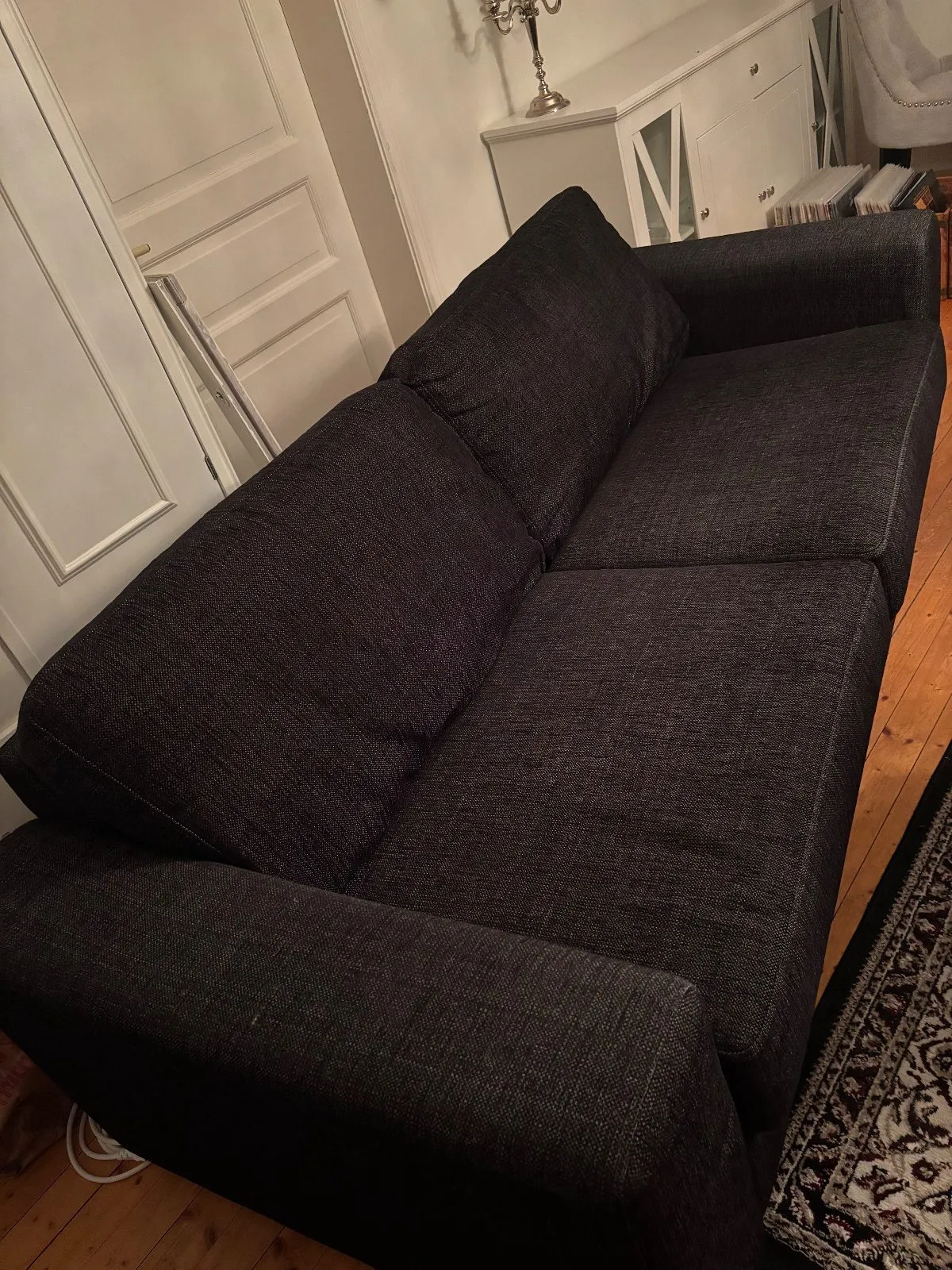 Soffa och fåtölj, bild 1 av 4