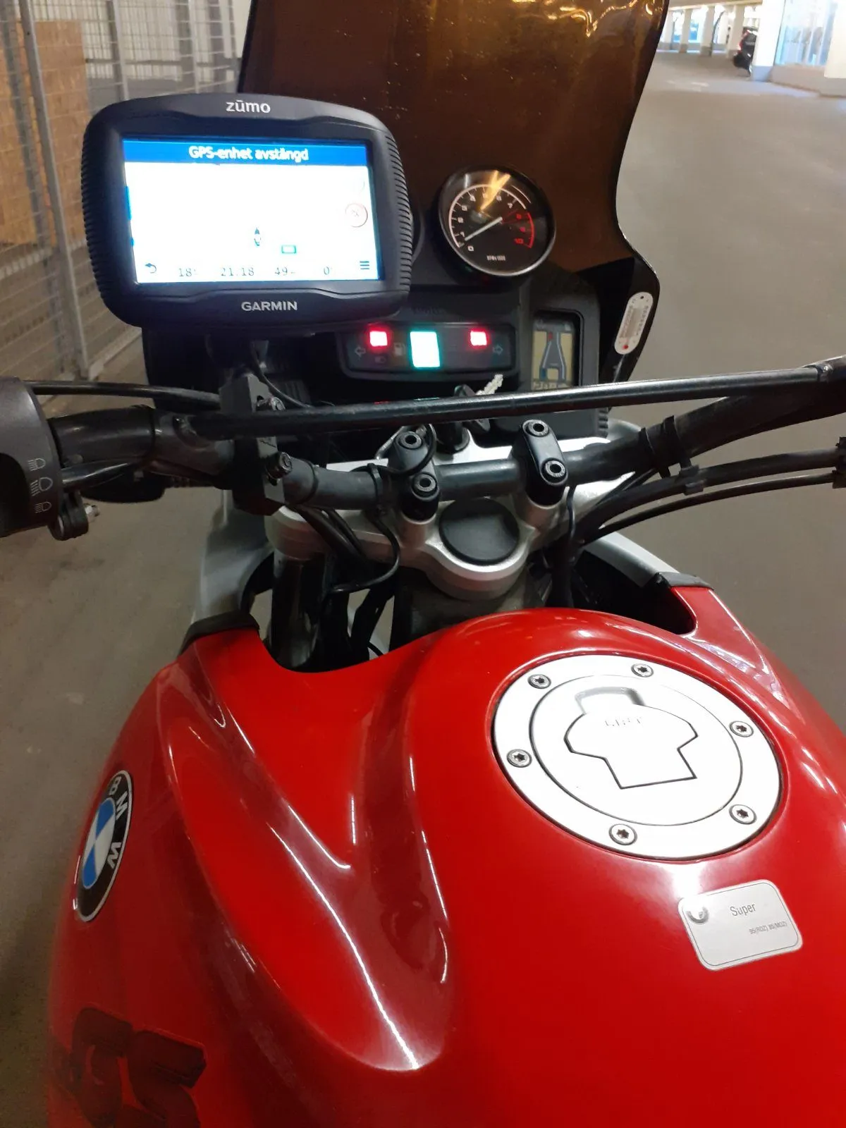 BMW R1100GS Touring Motorrad + GPS + Väskor + MC-Kapell ++ (Fix), bild 9 av 12