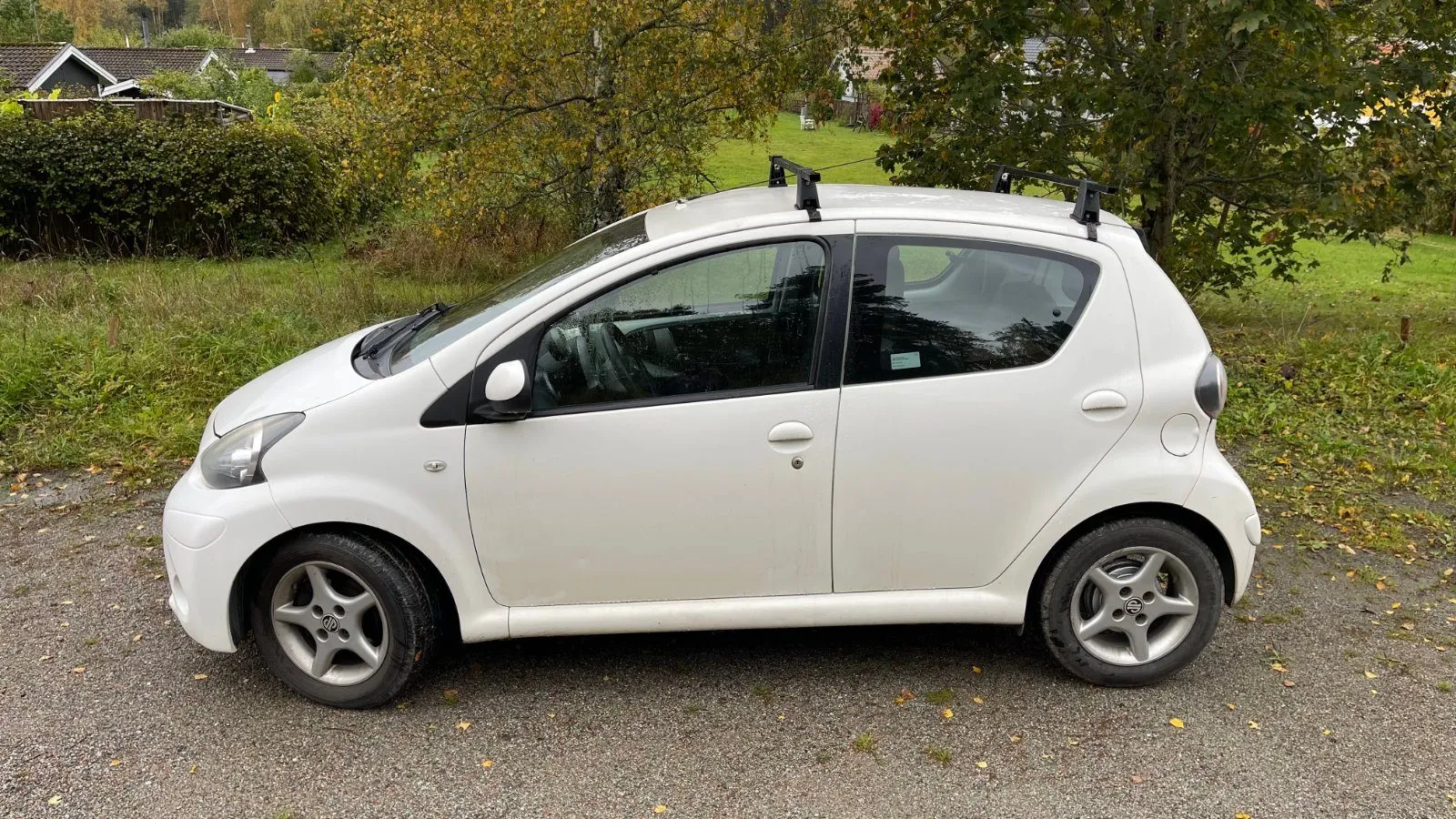 Toyota Aygo 1.0 VVT-i LIFT AC Bluetooth Servad Bes/skatt ++ '14, bild 9 av 12