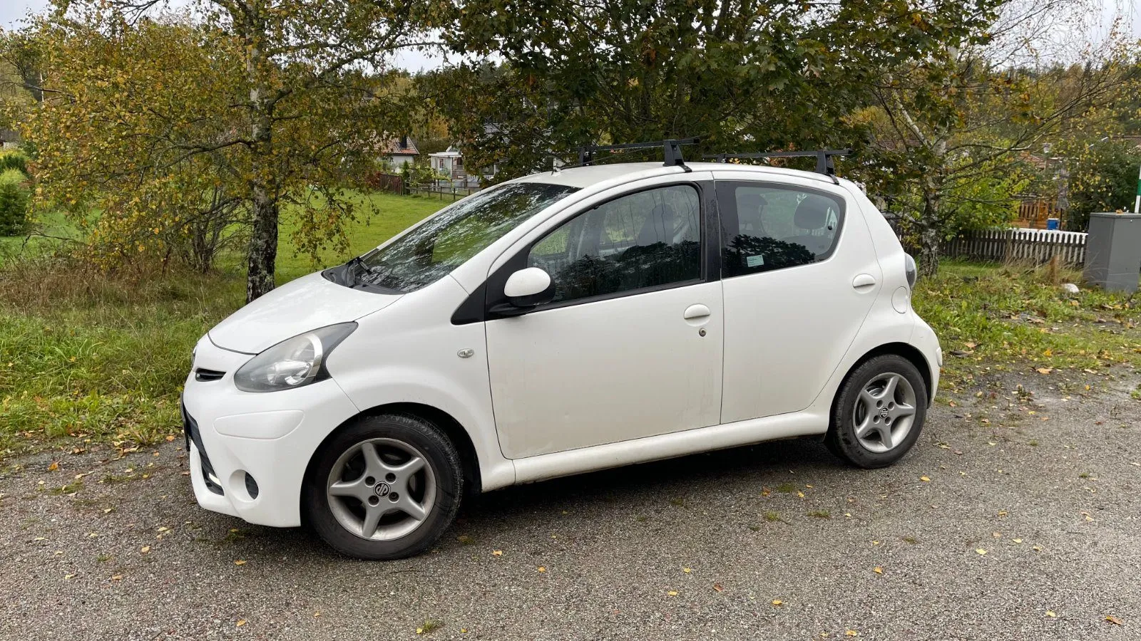 Toyota Aygo 1.0 VVT-i LIFT AC Bluetooth Servad Bes/skatt ++ '14, bild 4 av 12
