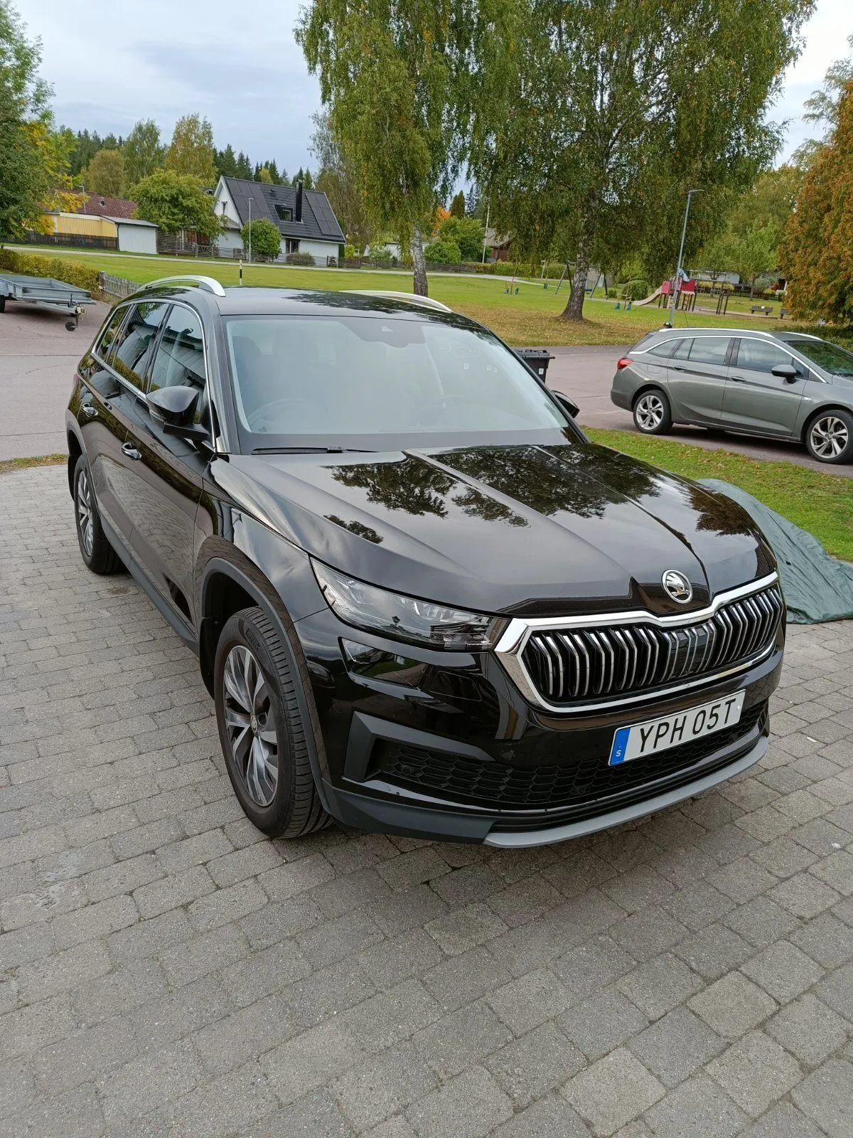 Škoda Kodiaq 2.0 TDI 200 hk 4x4 DSG Style Adventure Edition – 2024, bild 1 av 11